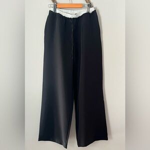 Women’s Active USA Black & White Elastic Waist Wide Leg Pants NWOT